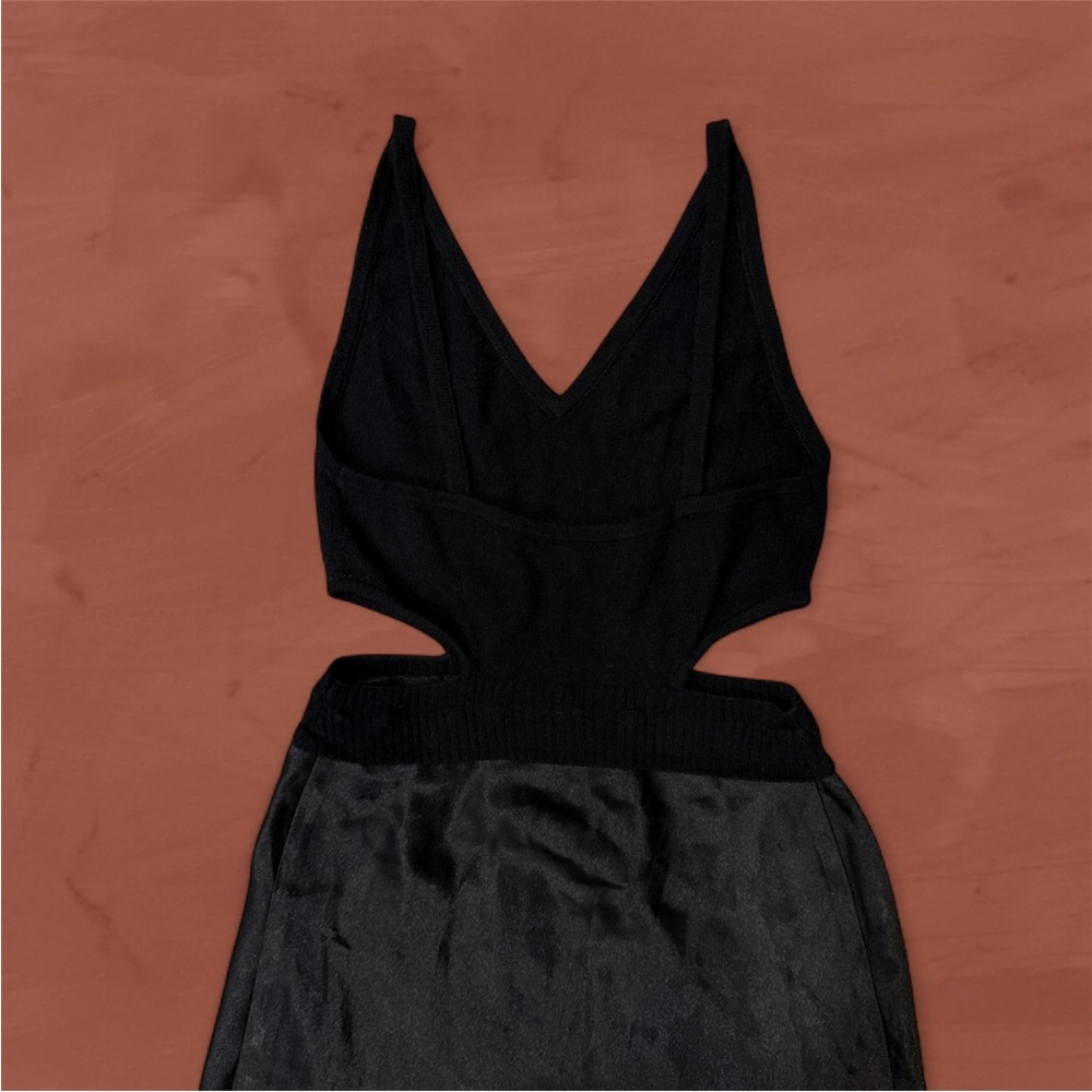 CHRISTOPHER ESBER CUTOUT DRESS - Picture 8 of 9